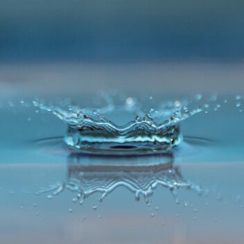 water with splash
